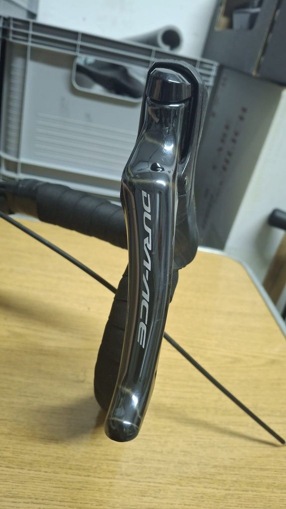 Kokpit + klamkomanetki Shimano DURA ACE 9100 2x11s