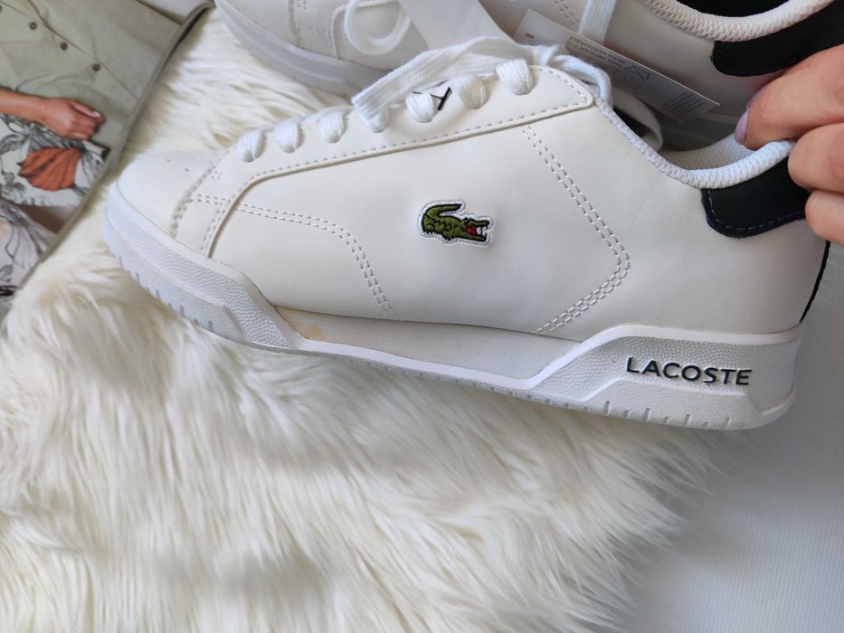 Lacoste новые женские кроссовки кросiвки