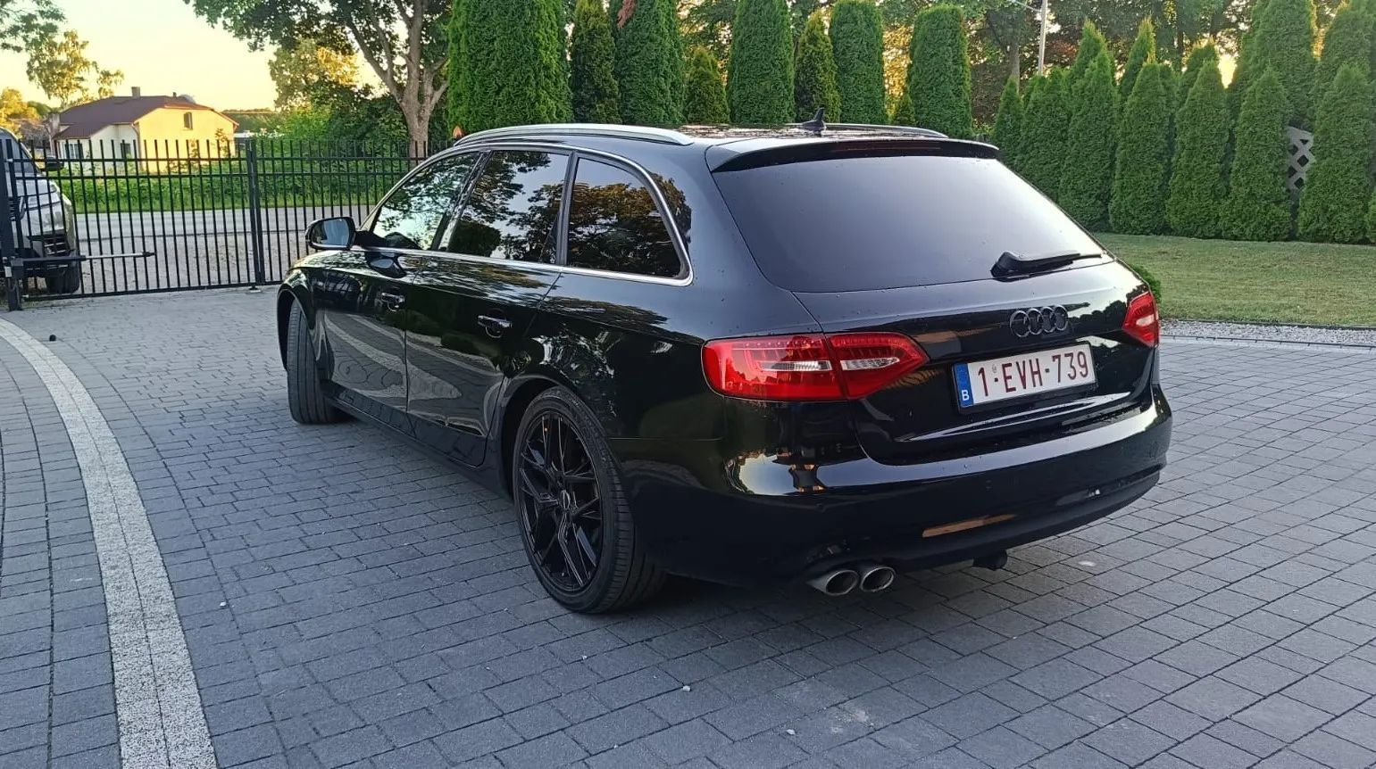 Audi A4 BEZWYPADKOWY S-Line Wzorowy Stan!!!