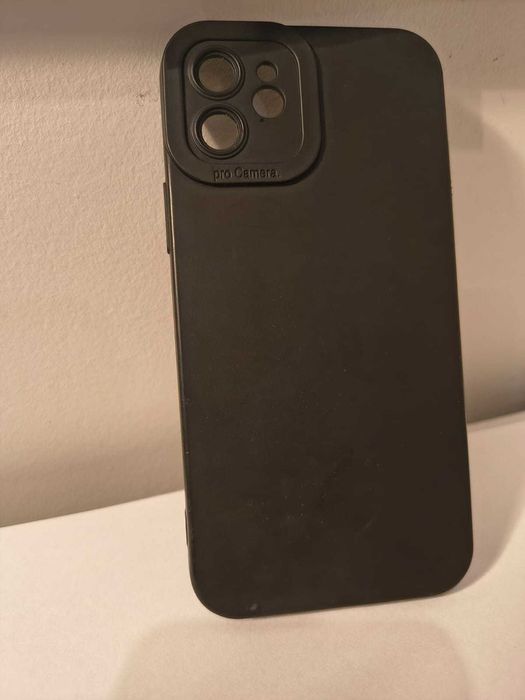 Używany iPhone 12