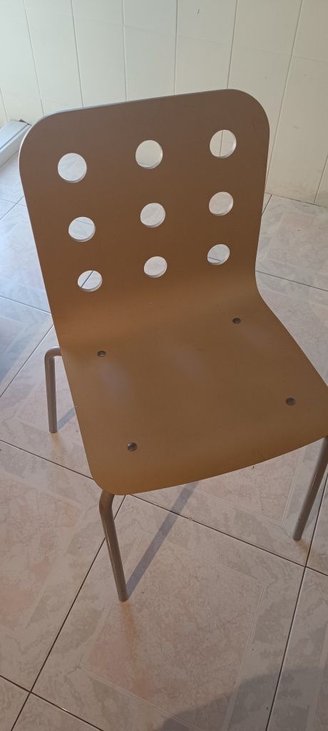Cadeira madeira ikea