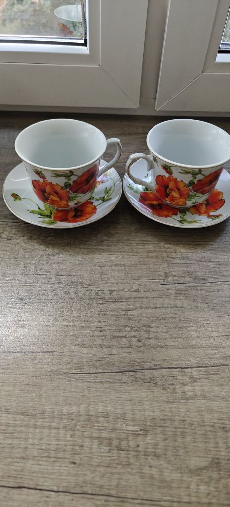 Komplet dwóch filiżanek i talerzyków herbaciany maki Francesca gambi
