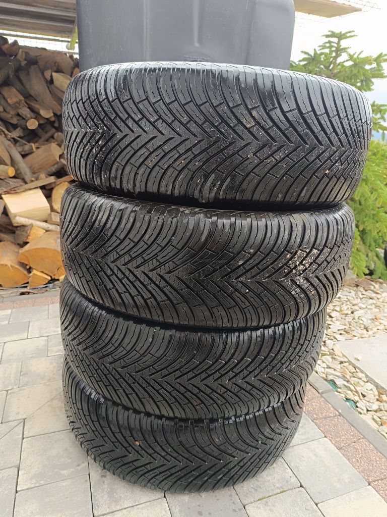 Opony vredestein quatrac 205/55 R16