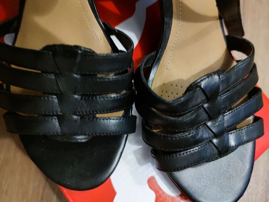 Босоножки Clarks 41