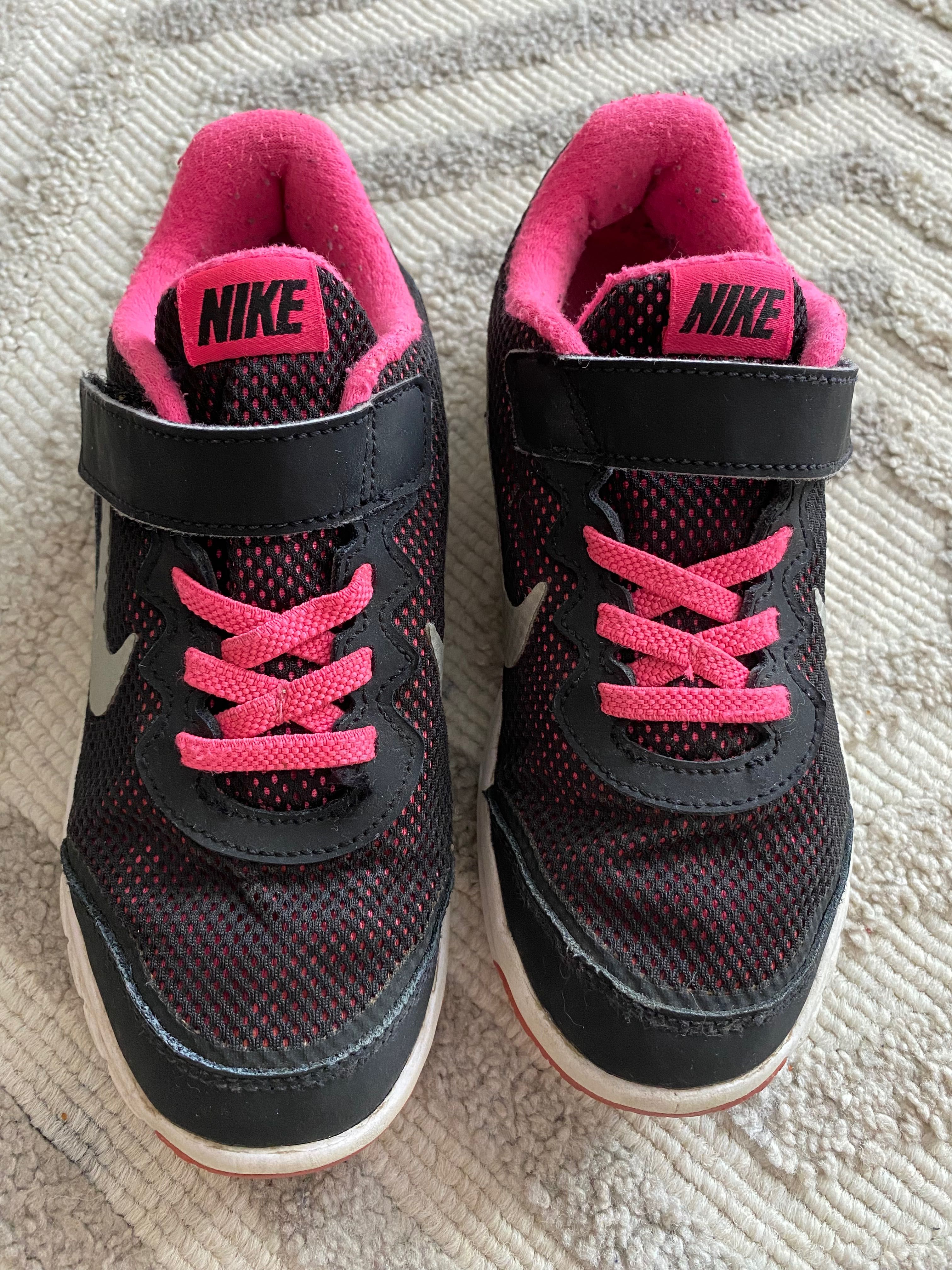 Кросівки Nike дитячі