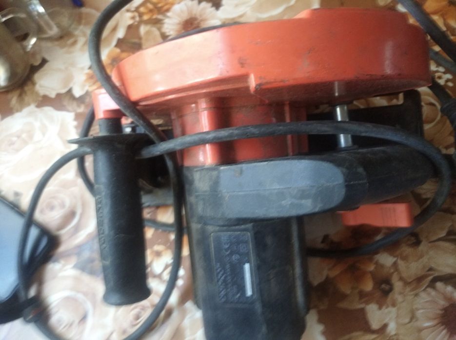 Циркулярная пила DNIPRO M