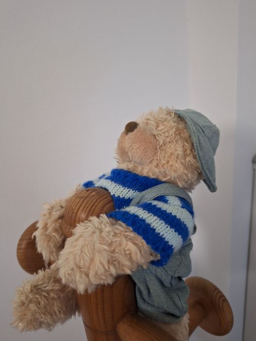 Cabide de pé madeira para quarto  criança