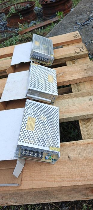 импульсный блок питания, переменный ток AC в постоянный ток DC