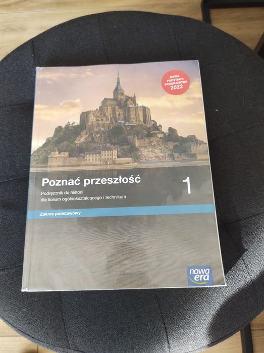 Poznać przeszłość 1 Autor - Marcin Pawl