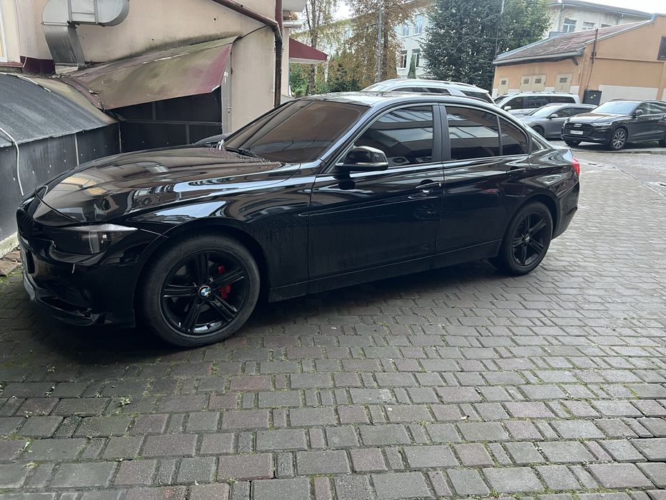 BMW F30 xdrive 2015 рік