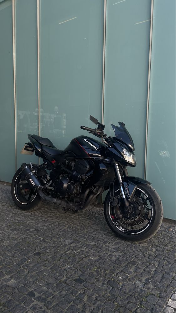 Kawasaki Z750 Black Edition
