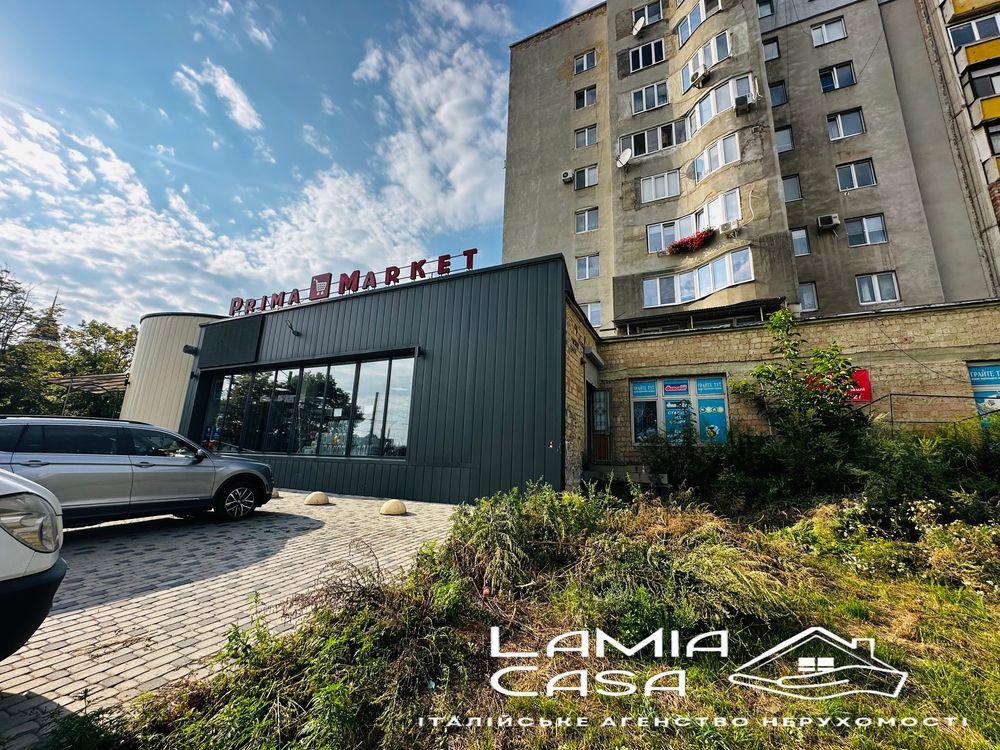 Продаж комерційного приміщення в ТОПовій локаціі з проектом . Комарова