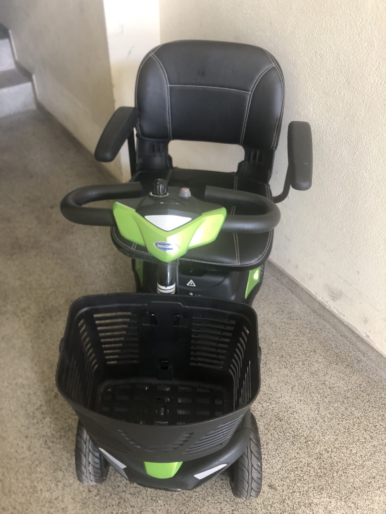 Scooter elétrica para pessoas com mobilidade reduzida