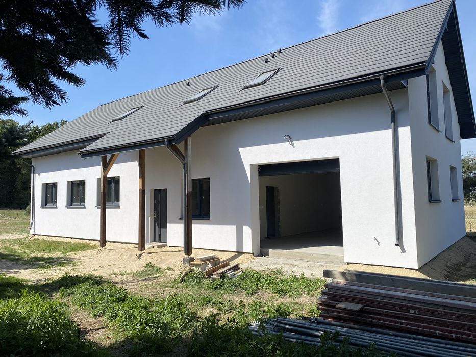 Dom w Atrakcyjnej Lokalizacji przy Lesie