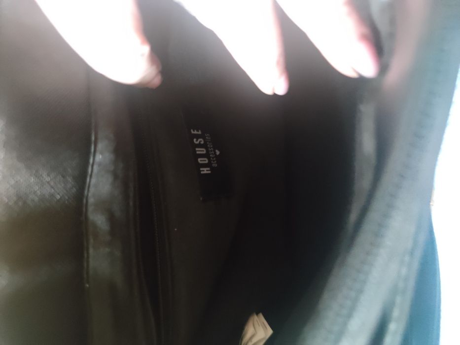 Torebka listonoszka   czarna   -House