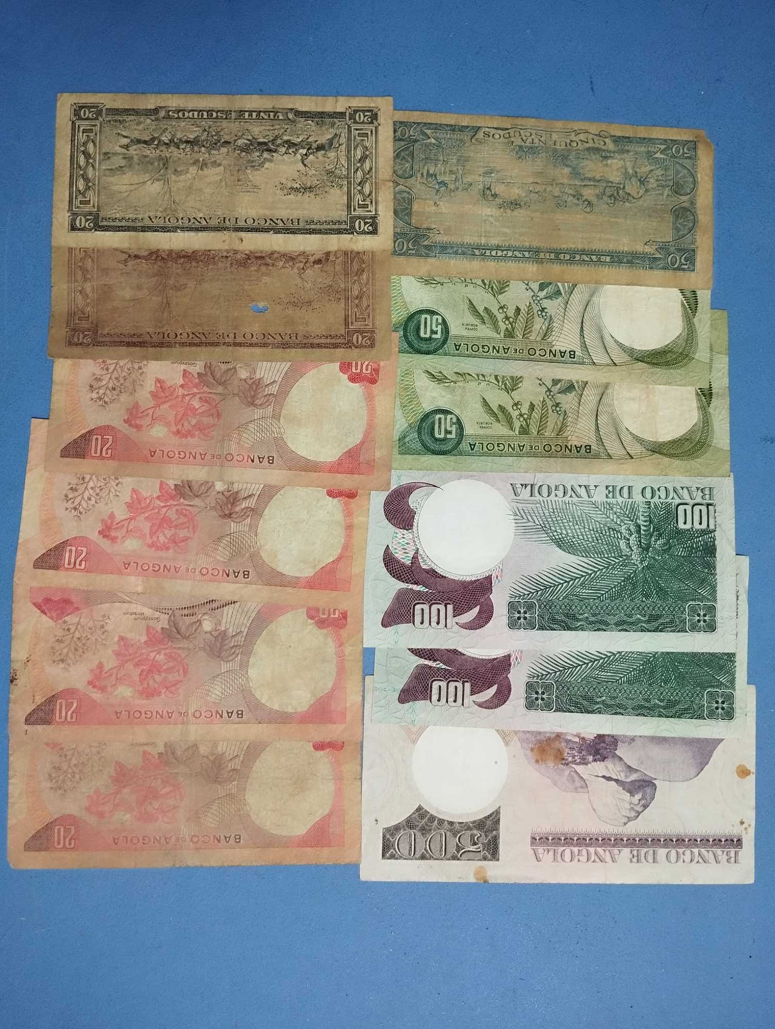 12 Notas da Ex. Colónia de Angola