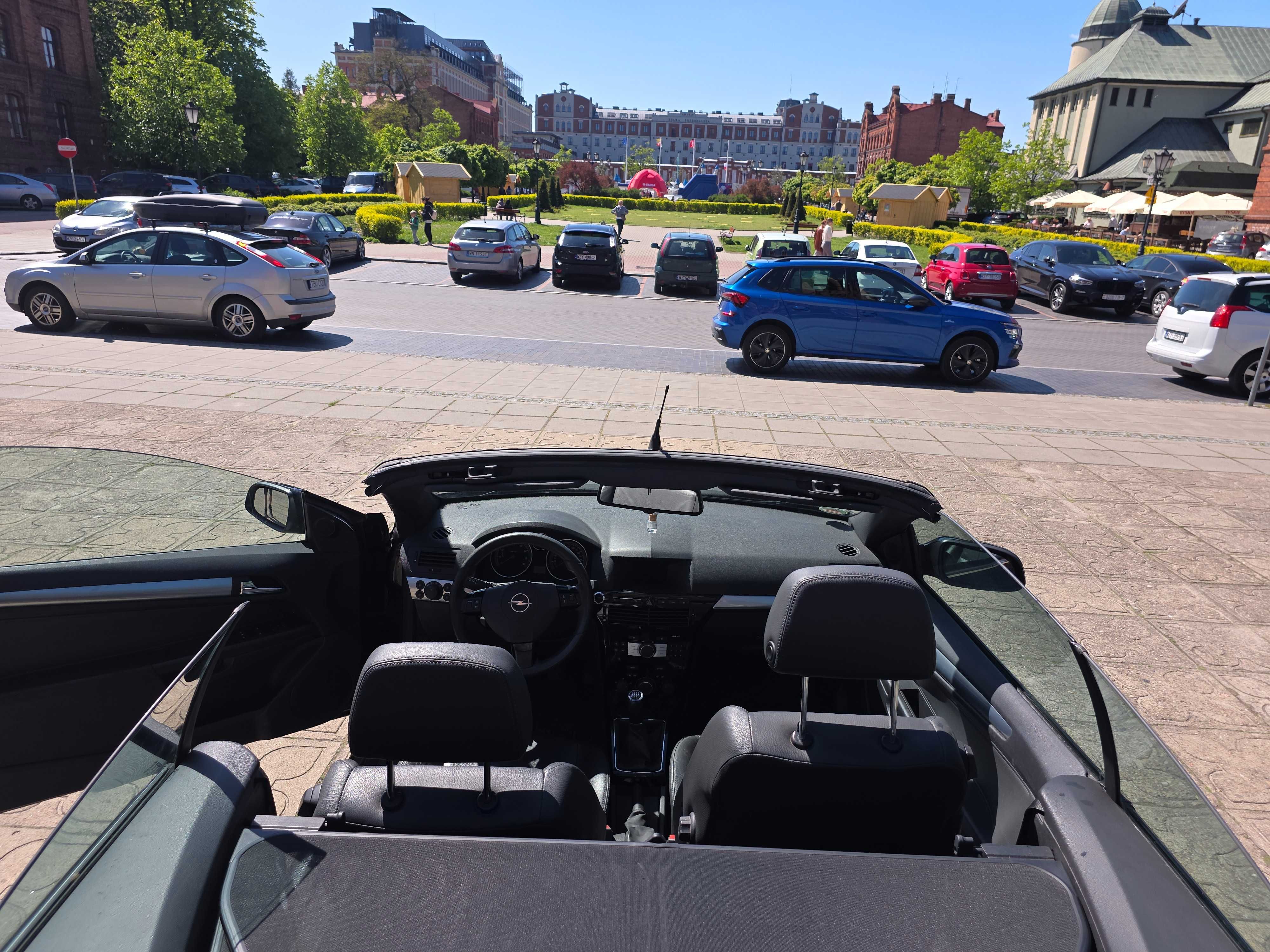 Opel astra twintop cabrio