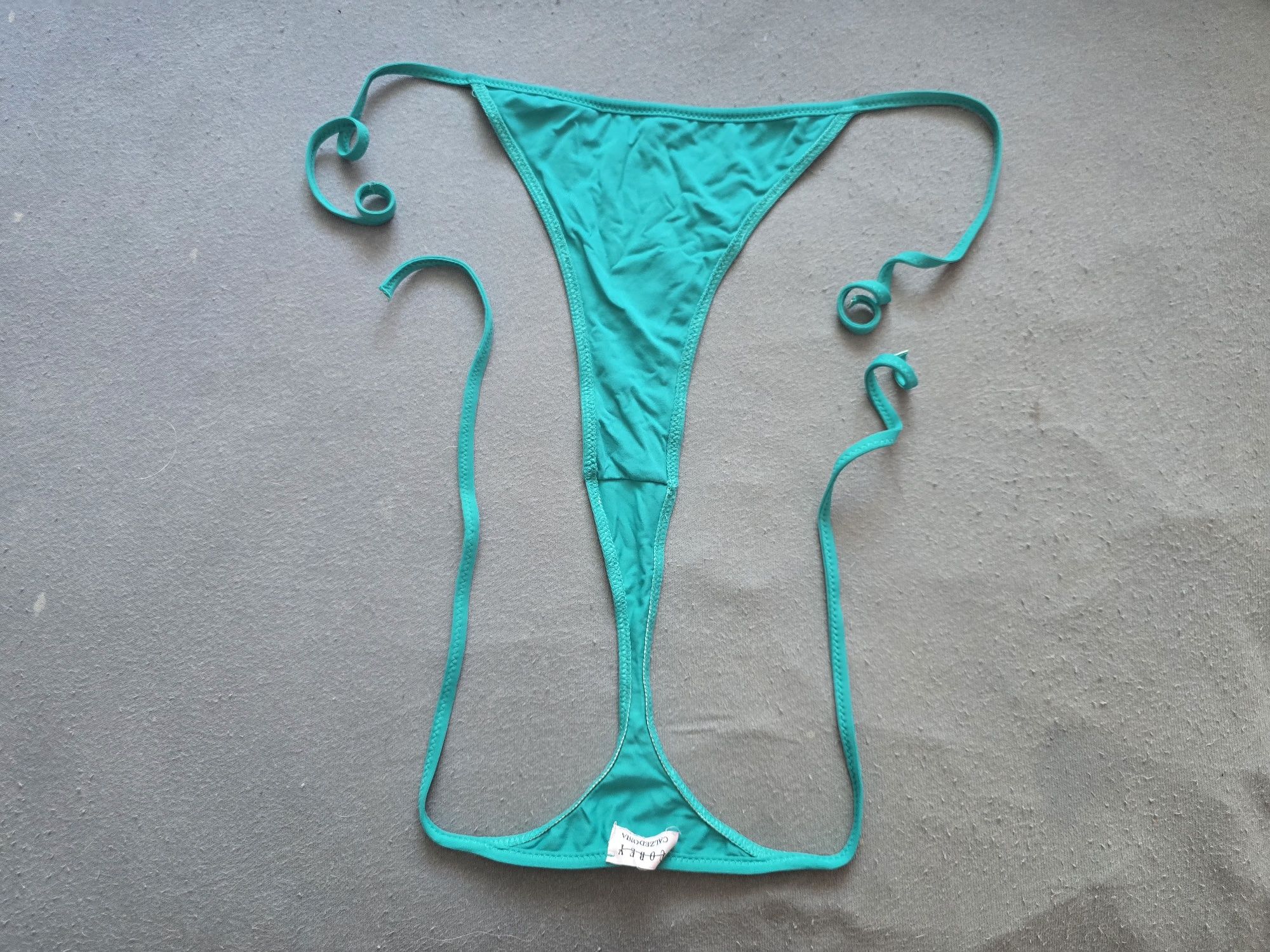 Bikini stringi mały rozmiar dla nastolatki