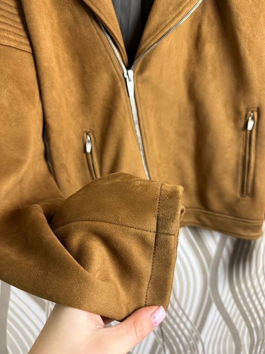 Чоловіча косуха ZARA