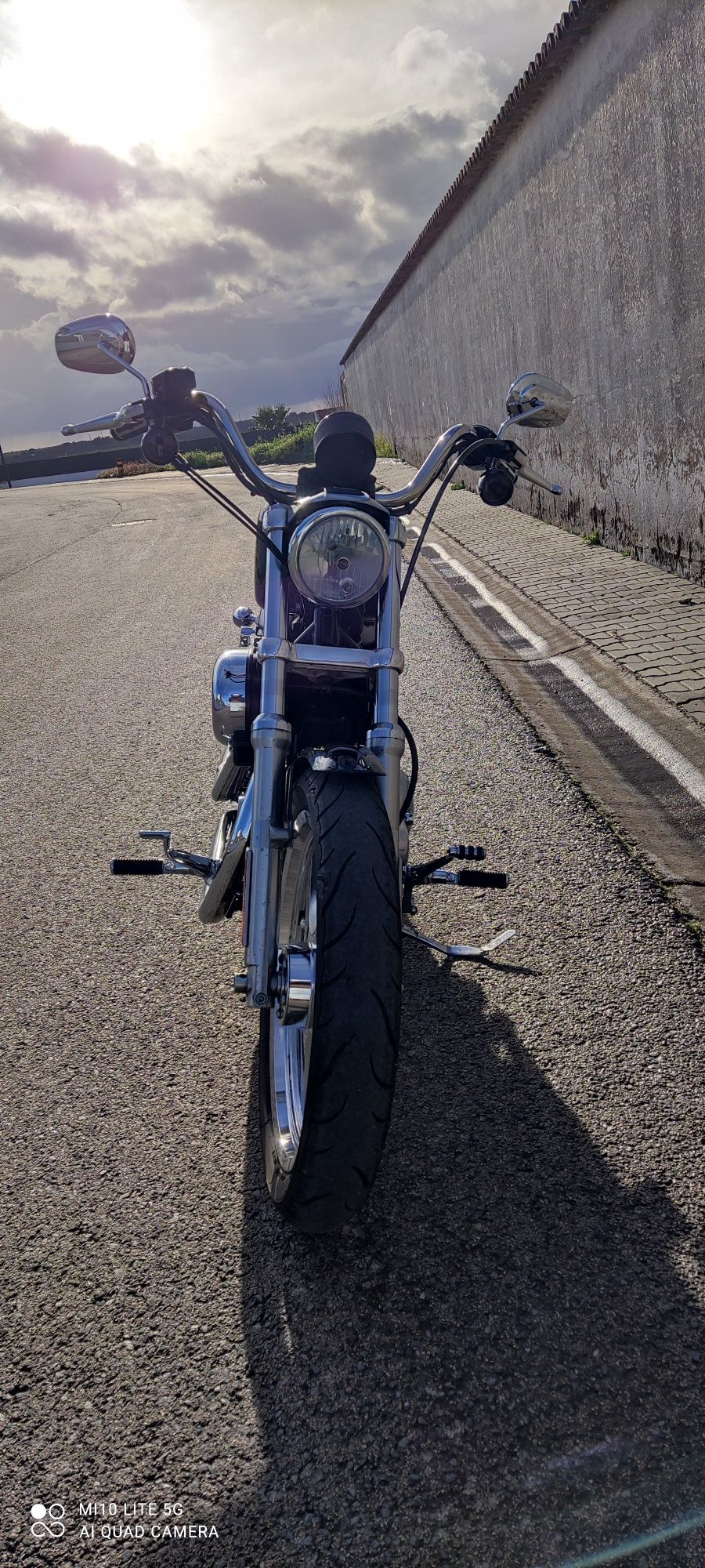 Harley Davidson 883