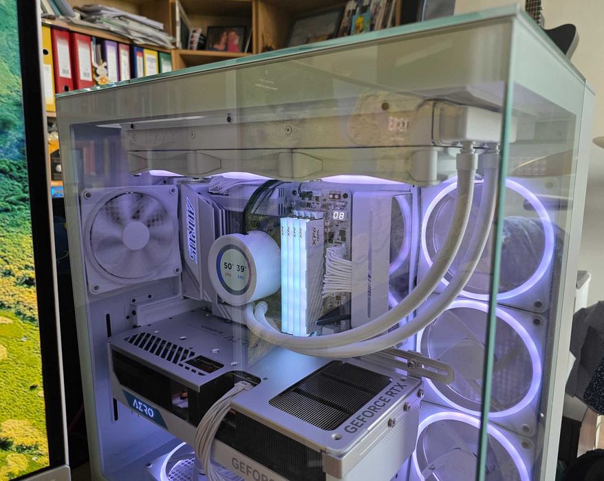 Desktop do gier | AMD 9800X3D | RTX4080SUPER 16GB | 64GB | 6TB | AIO