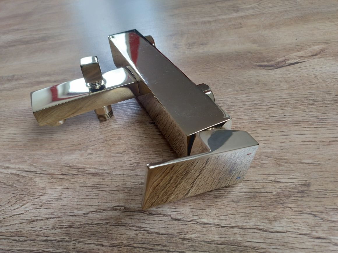 Bateria wannowa i umywalkowa