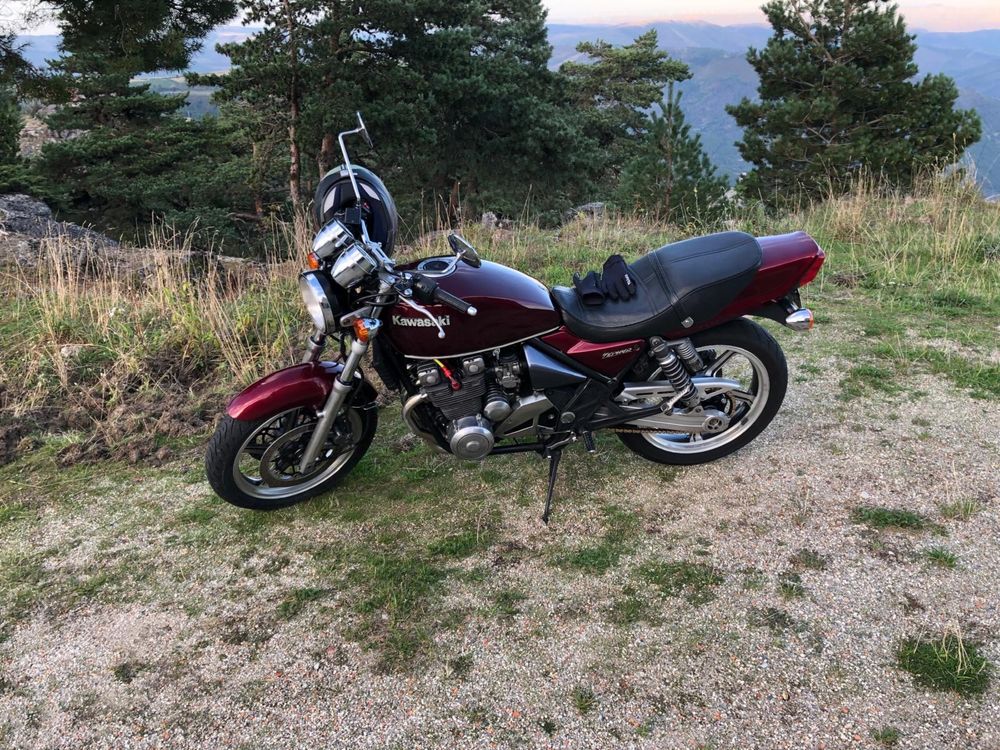 Kawasaki Zephyr 550