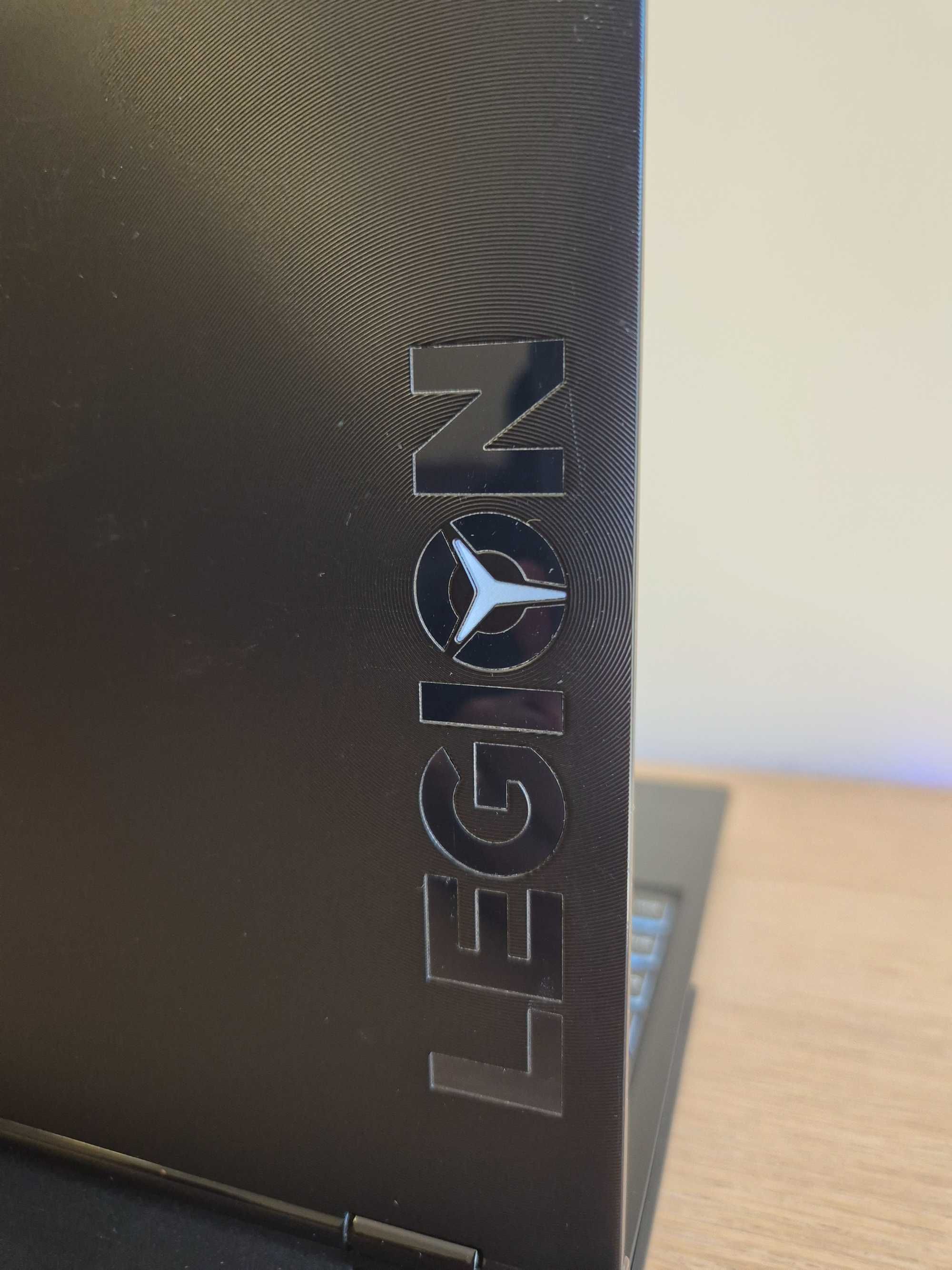 Laptop LEGION Core i5 / GTX 1050 Ti / 16 RAM / Windows 11 / SSD256+1TB