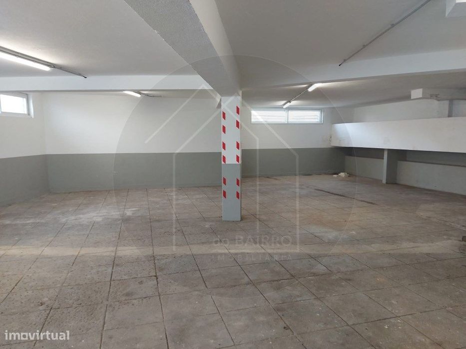 Garagem para Arrendar ao metro de Francos, Ramalde, Porto