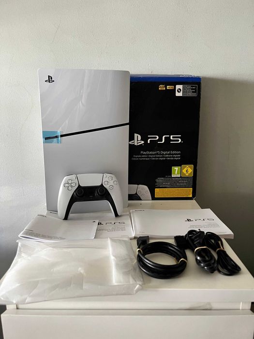 PS5 SLIM 1TB - Versão Disco - *GARANTIA até 2028*