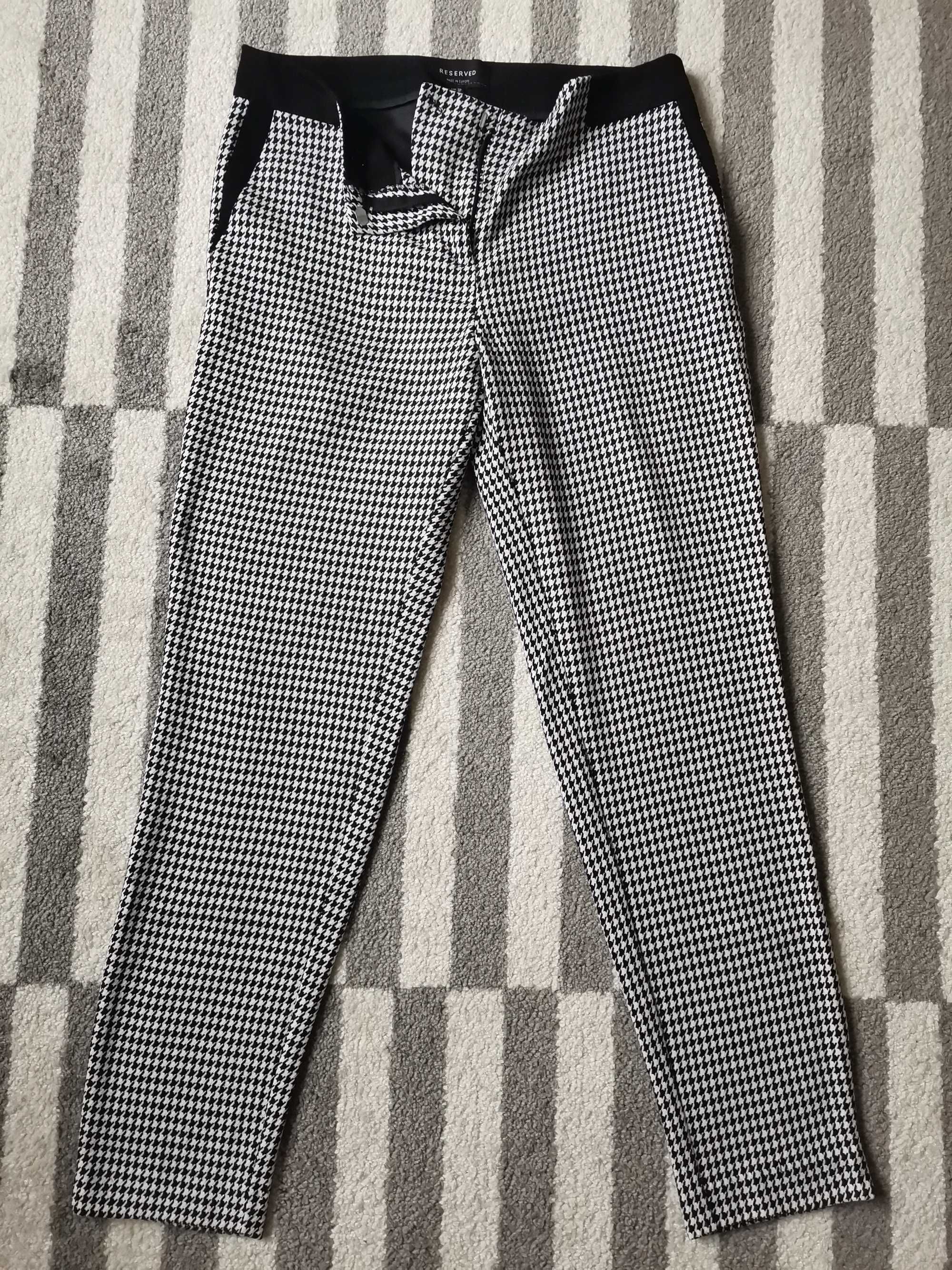 Eleganckie spodnie Reserved rozmiar 38.