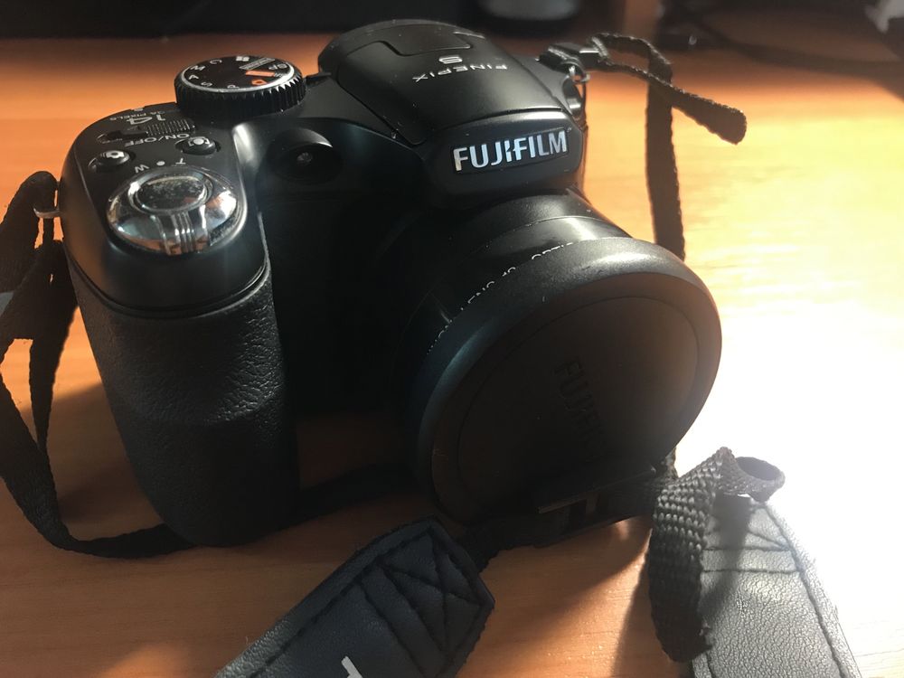 Фотоапарат Fujifilm FinePix S2980 Black