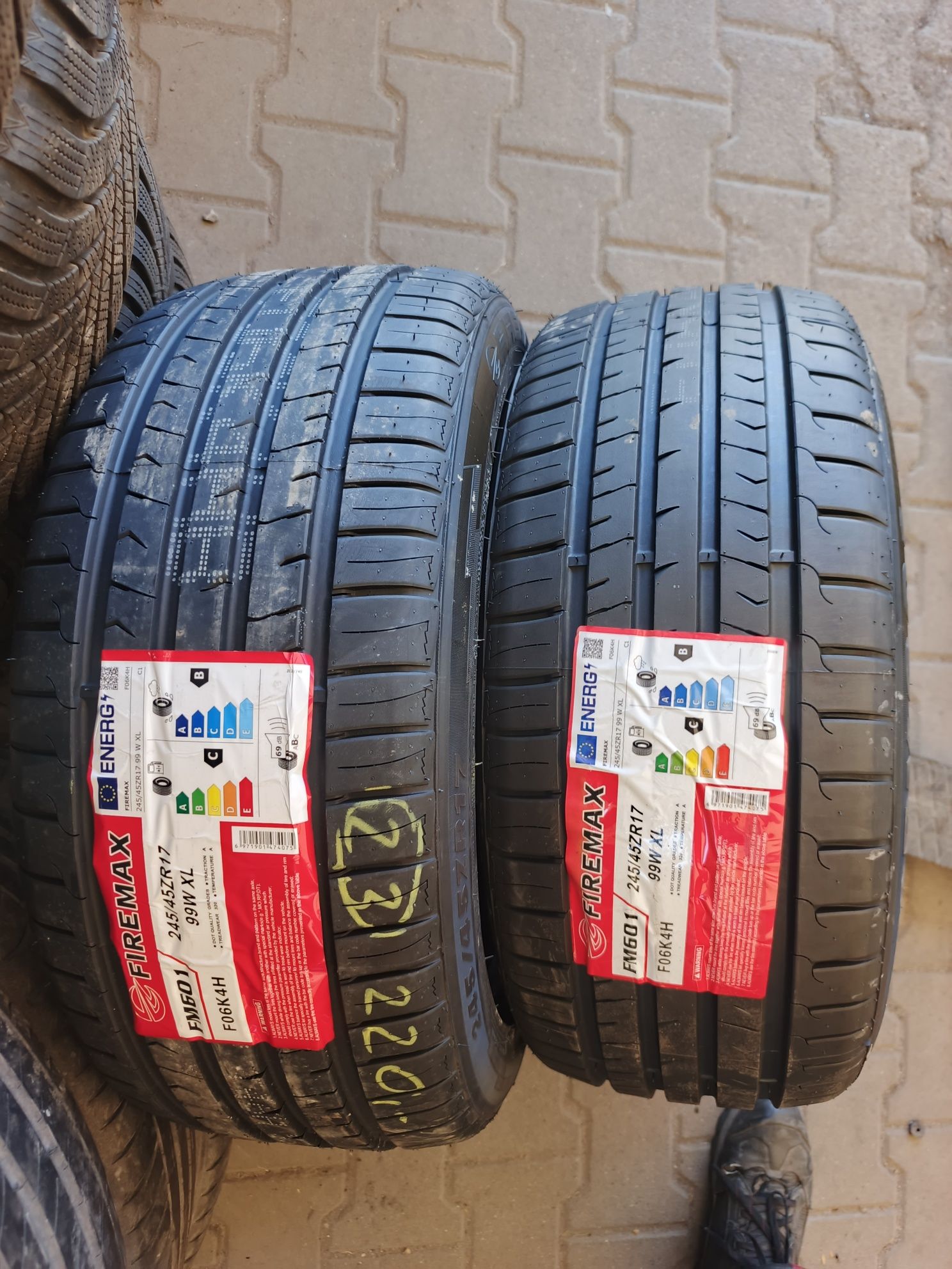 Nowe opony letnie 245/45/17 Firemax 2 sztuki 24r