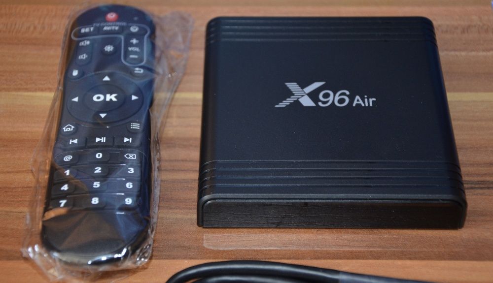 Смарт ТВ приставка X96 Air Android TV Box 4/64 Gb