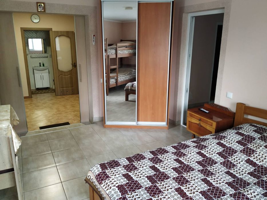 Частина особняка подобово у Львові.