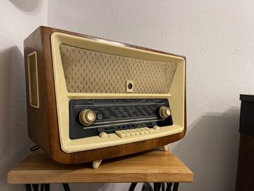 Unitra ZRK Tatry 3281 zbytkowe radio lampowe art deco