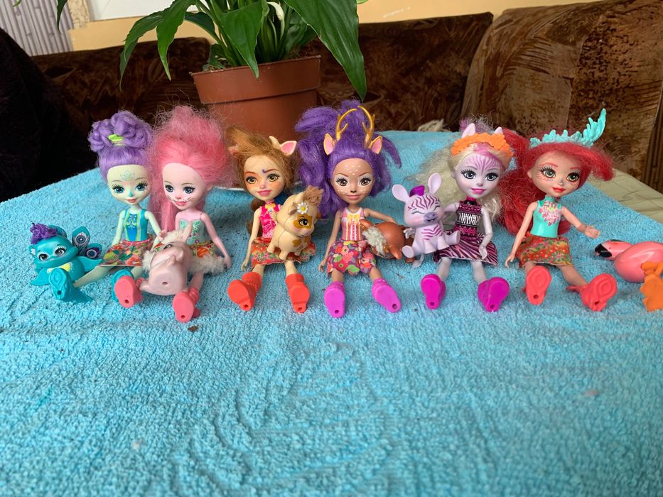 Енчентімалс лялька