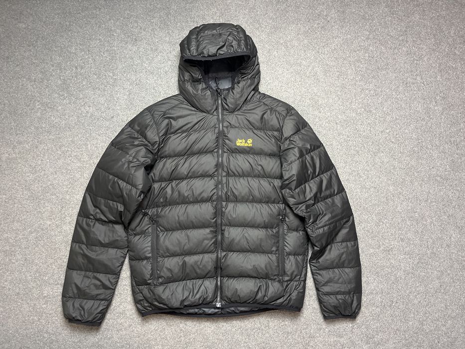 Пуховик Jack Wolfskin storm lock