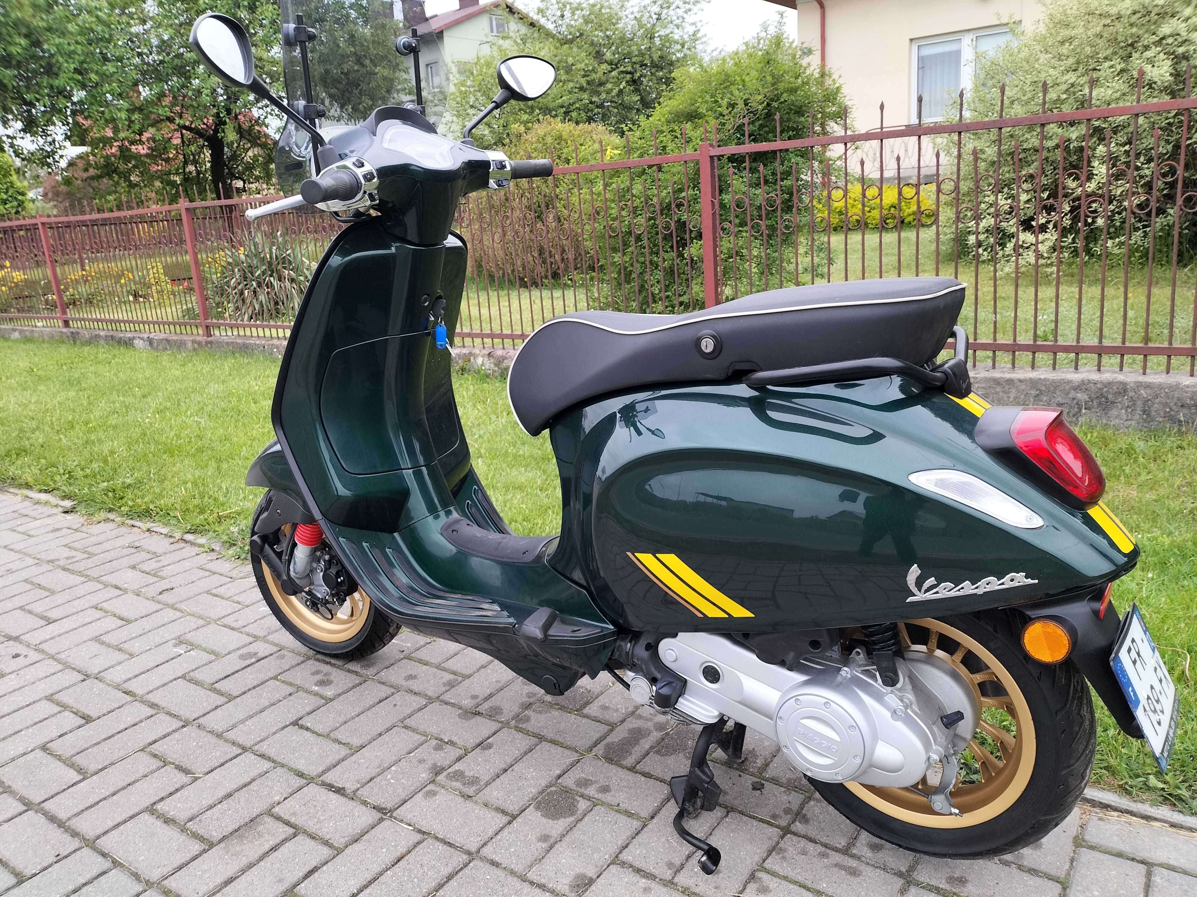 Vespa Sprint 50 4t Sixties Racing 2020r. Limitowana.