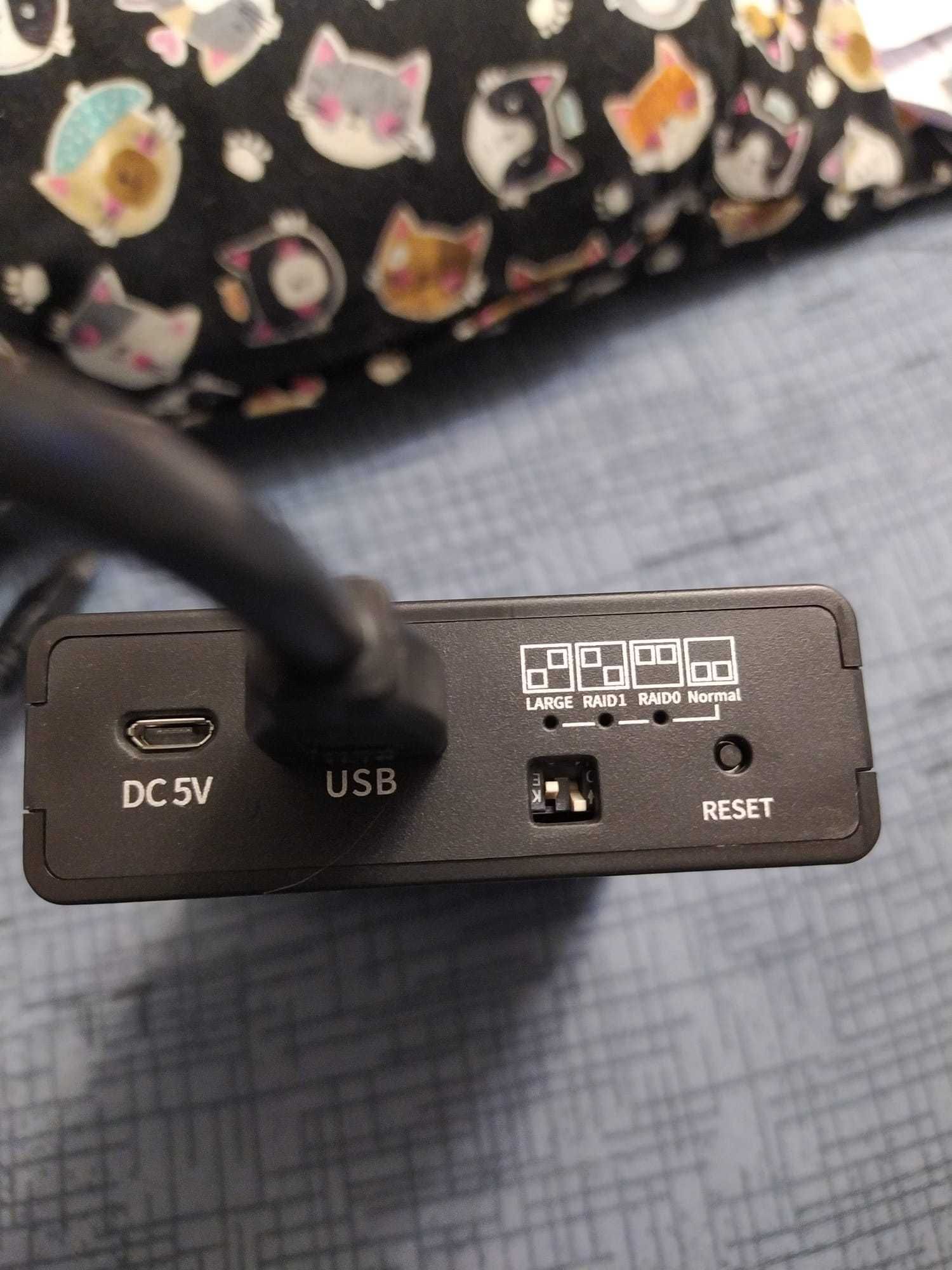 Caixa Externa com 2 HDD 500GBDs 2.5P