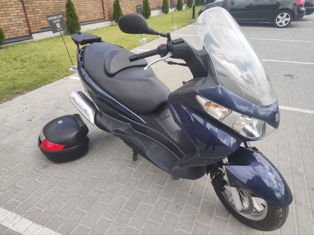 Suzuki Burgman 125 ( Пригнаний з Німеччини)