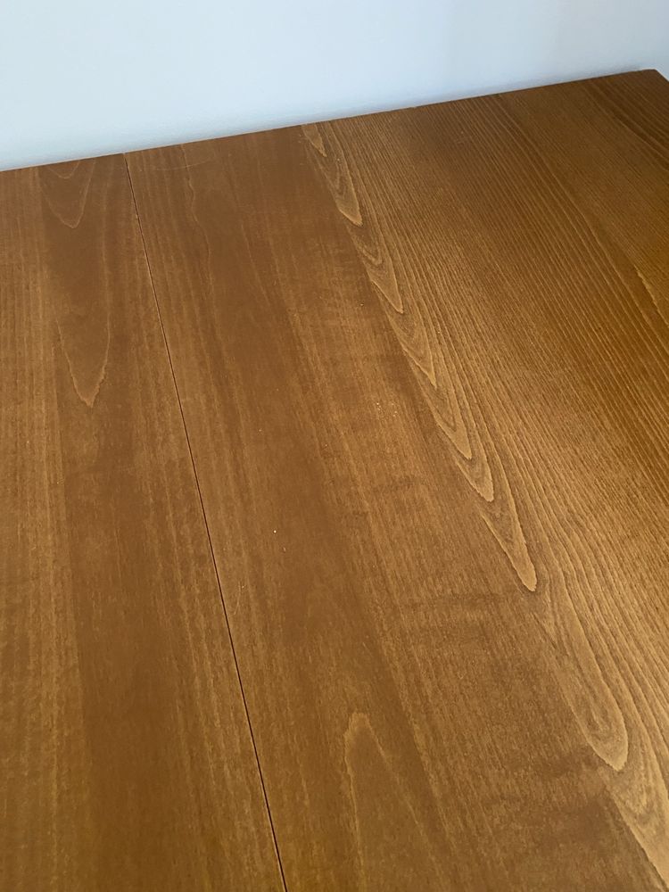 Drewniany rozkladany stol 90x120