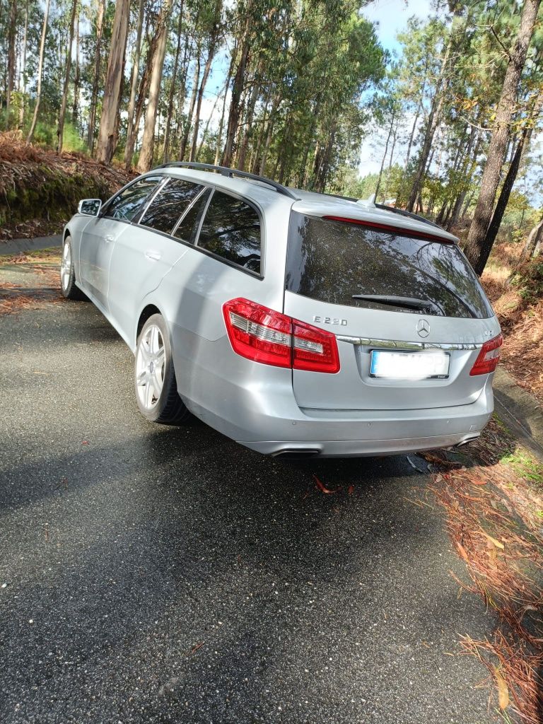 Mercedes-Benz e220 cdi 2011 auto