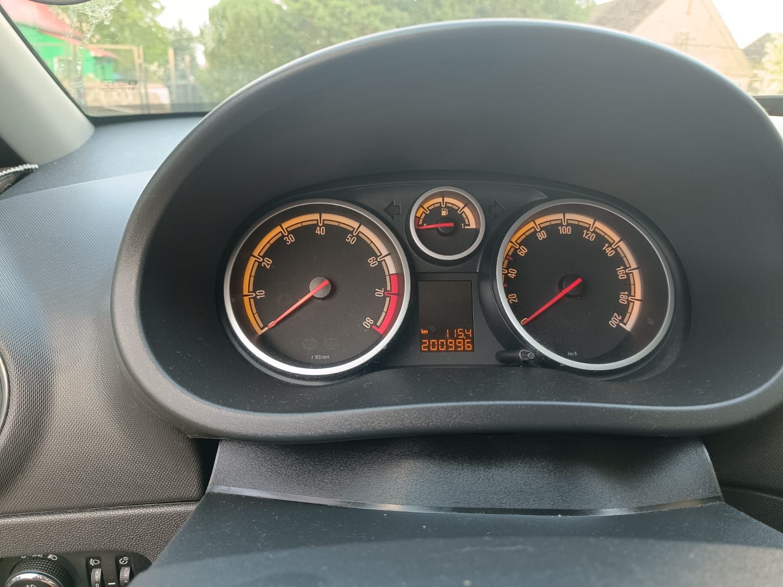 Opel Corsa D 2011 rok