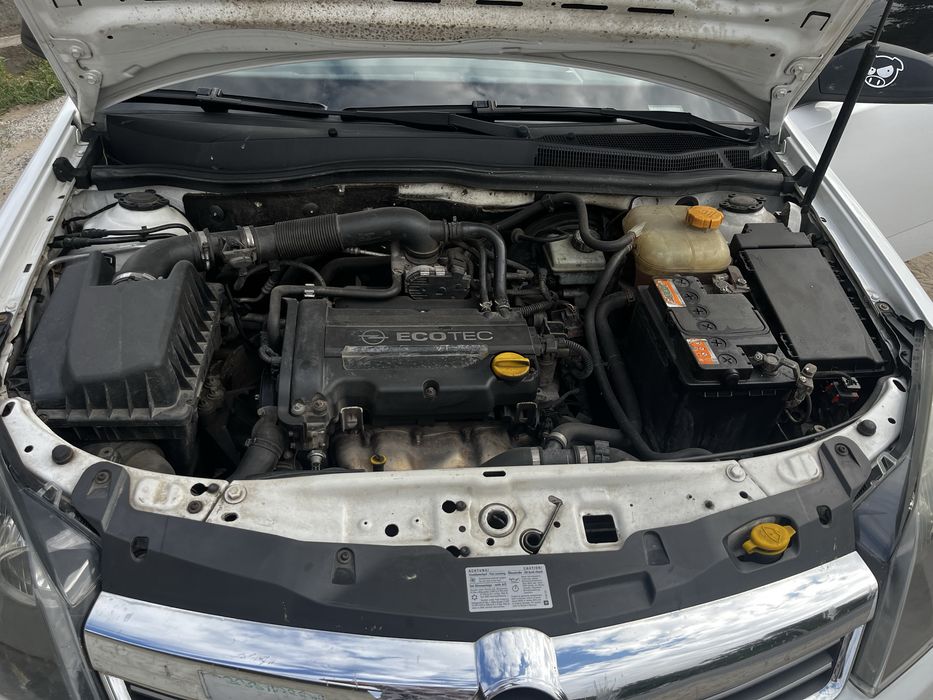 Продам Opel astra H