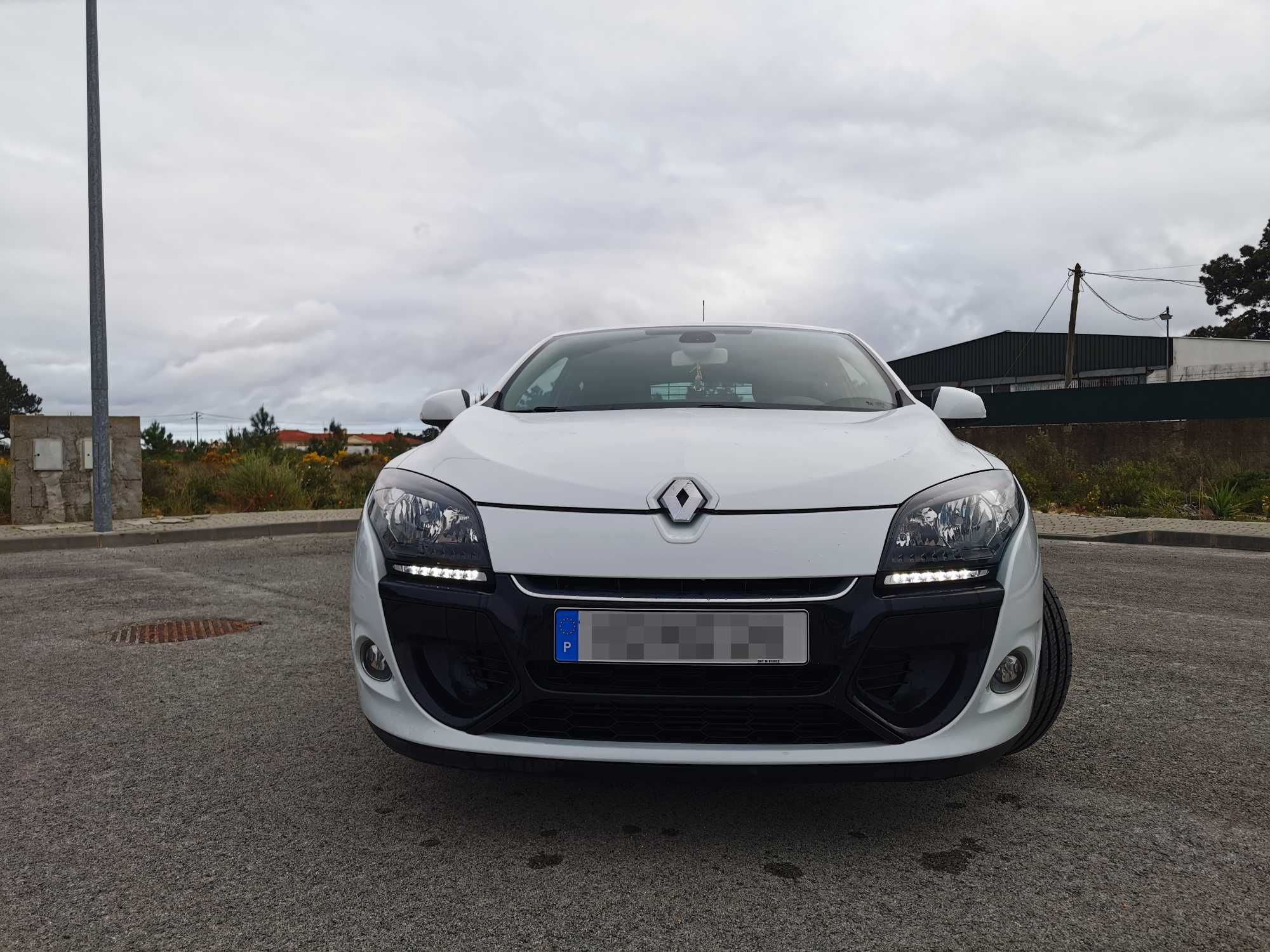 Renault Megane 3 Coupe Dynamique dCi 110cv - Nacional