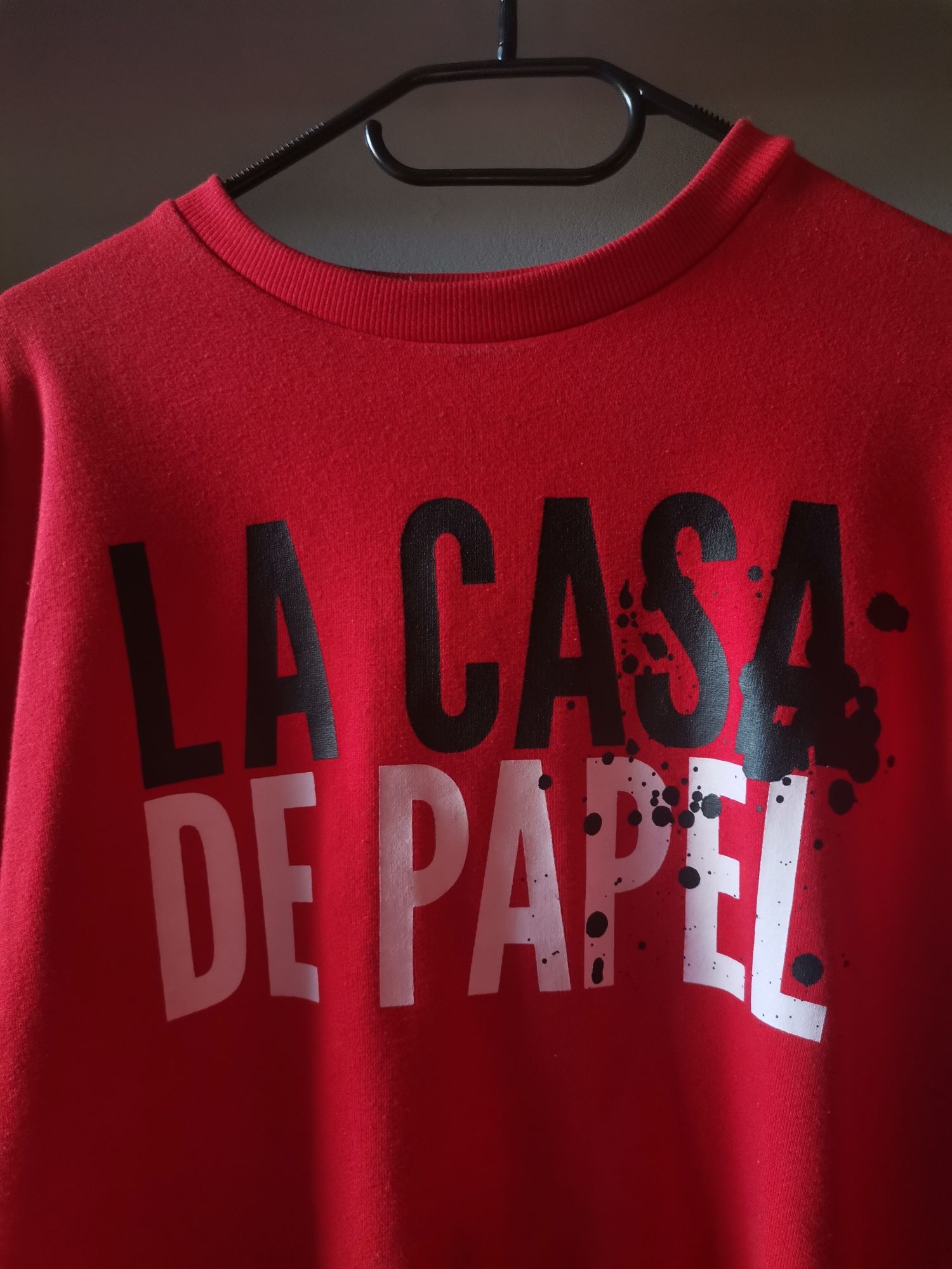 Czerwona bluza - dom z papieru - la casa de papel
