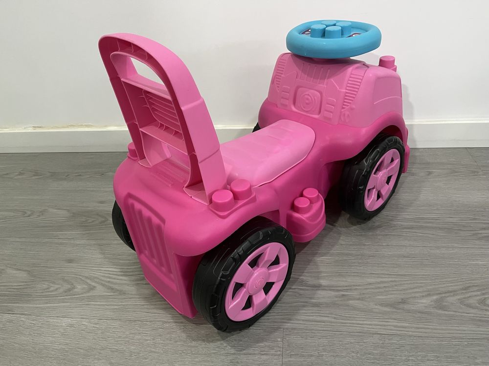 Carrinho para legos de criança