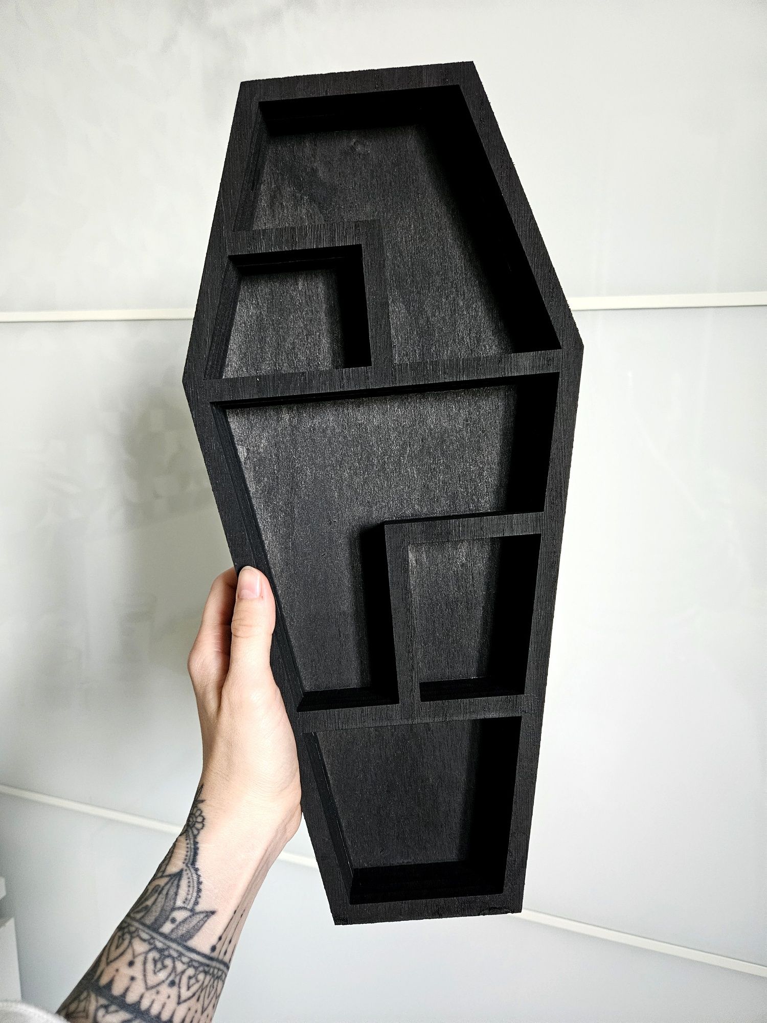 Oryginalna półka w kształcie trumny trumna coffin shelf