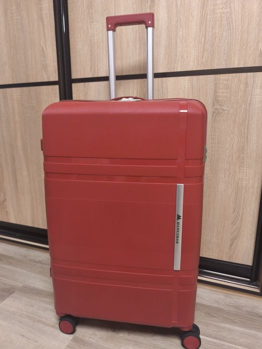 Чемодан большой, валіза великого розміру, валіза на колесах,